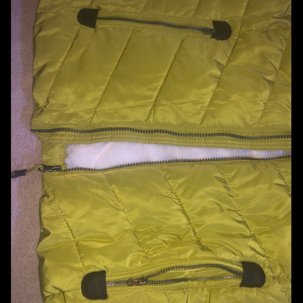 GreenTea Women’s Puffer Vest (NEW) - Picture 8 of 8